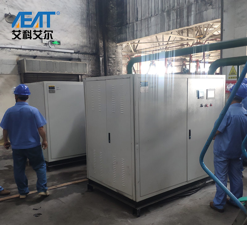 濟寧某廠800KW電熱水機組現場
